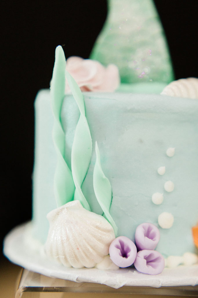 Custom mini cake for princess birthday